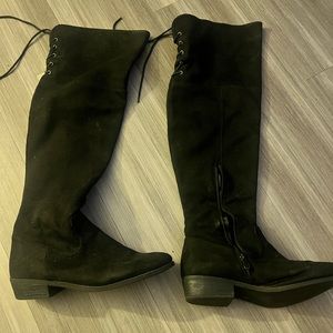 Amazing long knee high boot